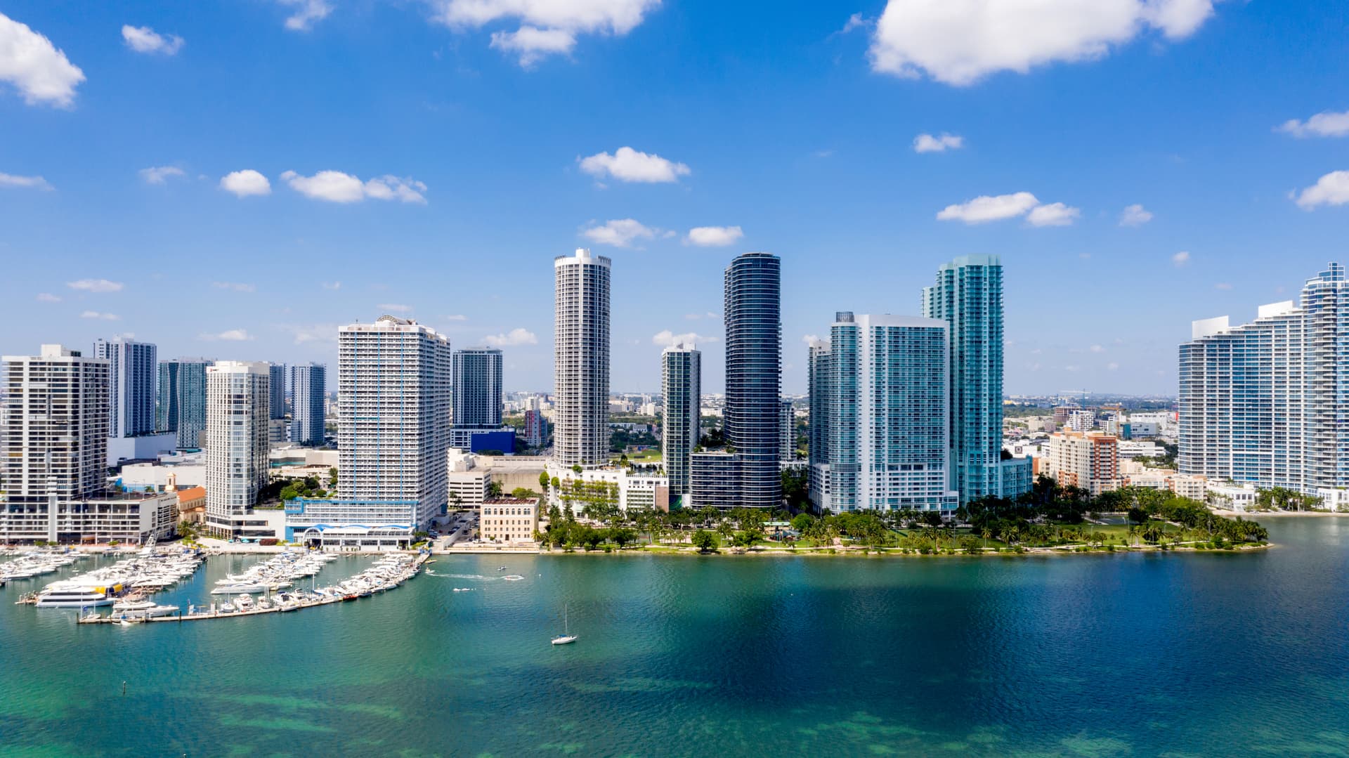 listings For Sale in Edgewater